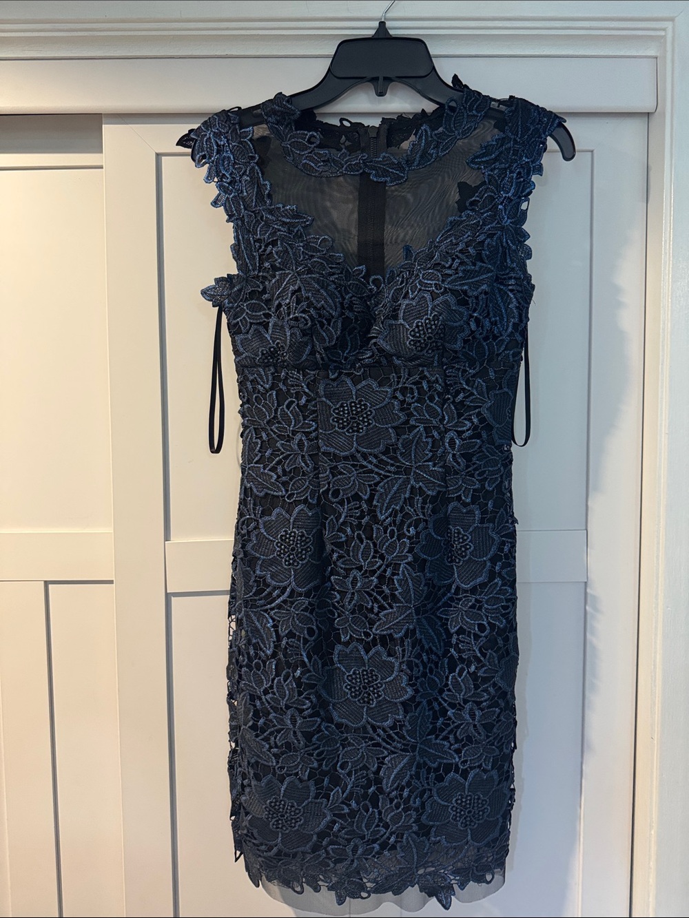Navy Lace formal Dress - Elegant Floral Design